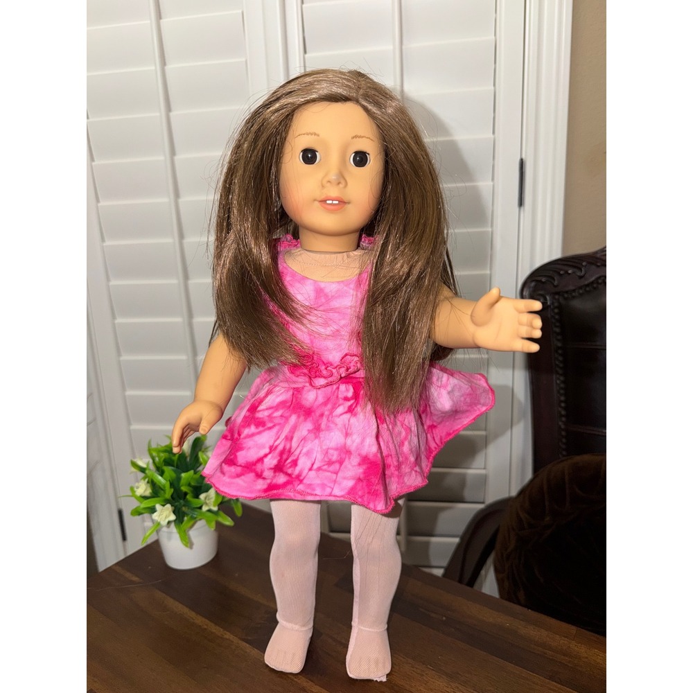 American Girl Truly Me Doll Brown Hair Brown Eyes Pink Tie Dye Dress 18 Inch